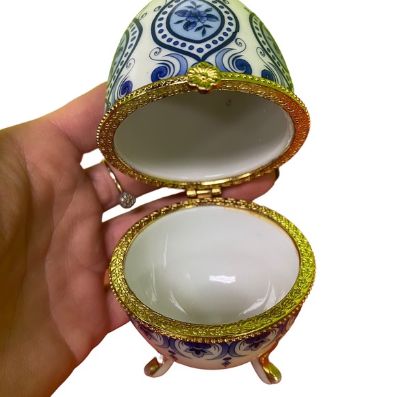 Faberge Egg Trinket Box Blue & White - Picture 2 of 2